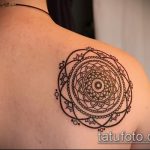 A tetovált kör remek példája - a rajz alkalmas a baráti kör tetoválására