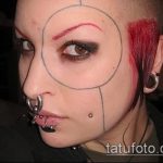 Egy eredeti példa egy tetovált körre - a rajz alkalmas egy kör tetoválás csillagára