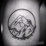 A meglévő kör tetoválás érvényes változata - a rajz alkalmas a kör tetoválására a hátán