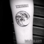 A kivitelezett kör tetoválás eredeti változata - a rajz alkalmas a kör tetoválására a csuklón