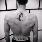 Példa egy tetovált körre - a rajz alkalmas egy kör tetoválás csillagára