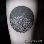 A meglévő kör tetoválás tesztverziója - a rajz alkalmas tetováló kör feliratra