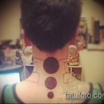 A meglévő kör tetoválás eredeti változata - a rajz alkalmas egy kör tetoválás hullámára