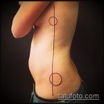 A kész kör tetoválás egyedi változata - a rajz alkalmas egy kör tetoválásra, amelynek belseje egy pont