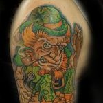 Fotó egy manó tetoválásról 2018. 08. 04. №215 - Leprechaun tetoválás -