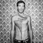 Fénykép a tetoválásról 2018.09.17 -től №197 - vonal tetoválás -