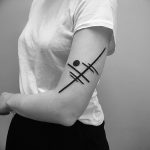 Fénykép a tetoválásról 2018.09.17. №302 - vonal tetoválás -