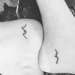 Fénykép a tetoválásról 2018.09.17 -től №271 - vonal tetoválás -