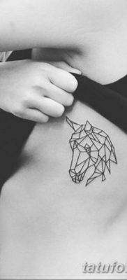 Fotó egy lófej tetoválásról 2019.07.24. №027 - lófej tetoválás -