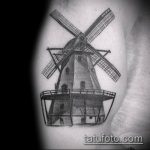 A tetováló malom # 323 a minta hűvös változata, amely könnyen használható átalakításra és tetoválómalomként lóhere alkalmazására