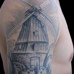 A tetováló malom # 970 egy kép hűvös változata, amely sikeresen használható a véglegesítéshez és a tetováláshoz