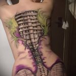 szerves tetoválás №63 - a minta exkluzív változata, amely jól használható revízióhoz és szerves tetoválás ujjakhoz