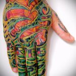 organikus tetoválás # 162 - a minta hűvös változata, amely könnyen használható a szerves anyagok felülvizsgálatához és tetováláshoz a csuklón