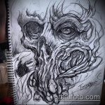 A szerves tetoválás # 813 a minta méltó változata, amely sikeresen használható módosítására és alkalmazására szerves lótusz tetoválásként