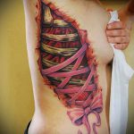 16. számú szerves tetoválás - a minta egyedi változata, amely jól használható az átalakításhoz és az organikus tetováláshoz lányoknak