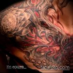 organikus tetoválás # 699 - a minta egyedülálló változata, amely sikeresen használható a szerves anyagok megváltoztatására és a lábak tetoválására