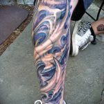 Az organikus tetoválás # 630 a minta hűvös változata, amely könnyen használható a szerves anyagok felülvizsgálatára és tetoválásként történő alkalmazására a csuklón