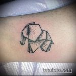 origami tetoválásszám 605 - a minta hűvös változata, amely jól használható felülvizsgálathoz és tetoválásos origami daruként való alkalmazáshoz