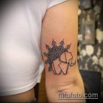 Az origami tetoválás # 938 a minta érdekes változata, amely sikeresen használható az origami róka tetoválásként történő megváltoztatására és alkalmazására