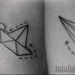 Az origami tetoválás # 206 egy rajz hűvös változata, amely könnyen használható origami stílusú tetoválásként történő feldolgozásra és alkalmazásra