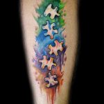 46. ​​számú tetováló puzzle - a minta hűvös változata, amely sikeresen használható változtatásra és alkalmazásra tetováló rejtvények ujjaként