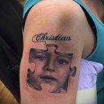 657. számú tetováló rejtvény - a minta exkluzív változata, amely könnyen használható átalakítására és tetoválási rejtvényként való alkalmazására egy fiú születésének tiszteletére