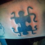 644 -es számú tetováló puzzle - a minta hűvös változata, amely sikeresen használható revízióhoz és alkalmazáshoz, mint tetováló puzzle a karon