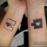 tetováló puzzle 18 -as szám - a minta egyedi változata, amely könnyen használható a nyakon lévő tetováló rejtvény feldolgozásához és alkalmazásához