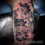 A 993 -as számú tetováló puzzle a minta méltó változata, amely sikeresen használható a véglegesítéshez és az alkalmazáshoz, mint rejtvény és mérleg tetoválás