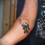 az 518 -as számú tetováló puzzle - a minta hűvös változata, amely sikeresen használható változtatásra és alkalmazásra tetováló rejtvényként