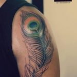 fotó egy pávatoll tetoválásról, kelte: 2018.06.26. №237 - tetoválás pávatoll -