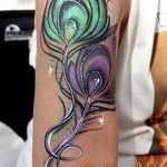 fotó egy pávatoll tetoválásról, kelte: 2018.06.26. №042 - tetoválás pávatoll -