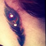 fotó egy pávatoll tetoválásról, kelte: 2018.06.26. №074 - tetoválás pávatoll -