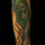 fotó egy pávatoll tetoválásról, kelte: 2018.06.26. №078 - tetoválás pávatoll -