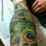 fotó egy pávatoll tetoválásról, kelte: 2018.06.26. №146 - tetoválás pávatoll -