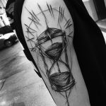 fotó a homokóra tetoválásról, 2017.10.21. №143 - tetováló homokóra -