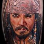 Fénykép tetoválás portré - Johnny Depp Caitan -ként a Karib -tenger kalózaiból