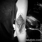 fotó egy kagylótetoválásról, kelt 2017.10.07. №074 - tetoválóhéj -