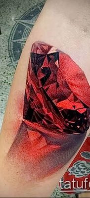 Fotó rubintetoválásról 2019.06.15 №050 - rubin tetoválás -