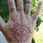 fotó a szláv tetoválásokról 2017.10.08. №030 - Szláv tetoválások -