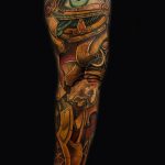 A steampunk tetoválás # 419 a minta hűvös változata, amely sikeresen használható átalakítására és steampunk tetoválásként történő alkalmazására a lábán