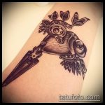 steampunk tetoválásszám 43 - a minta méltó változata, amely jól használható a steampunk csuklótetoválás feldolgozásához és alkalmazásához