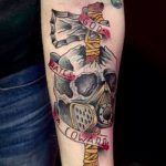 Fotó a rajz Tattoo tomahawk -ról 2018.11.06. №122 - fotó Tomahawk tetoválás -