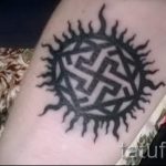 szláv-tetoválás-valkír-szimbólum-fotó-opció-10035