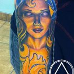 fotó egy boszorkány tetoválásról # 423 - egy rajz hűvös változata, amely sikeresen használható feldolgozásra és tetoválásként való alkalmazásra boszorkányként egy előre néző seprűnyélre