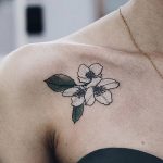 fotó a jázmin tetoválásról, dátum: 2018.04.22. №063 - jázmin tetoválás -