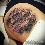 Fajny przykład gotowego tatuażu żyrafy - rysunek nadaje się do tatuażu żyrafy na nodze