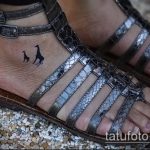 Fajna wersja gotowego tatuażu żyrafy - rysunek nadaje się do tatuażu geometrii żyrafy