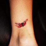 A kész bogár tetoválás eredeti változata - a rajz alkalmas bogár tetováláshoz levélből