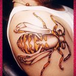 Egy érdekes példa a kész bogár tetoválásra - a rajz alkalmas sün sün bogár tetováláshoz